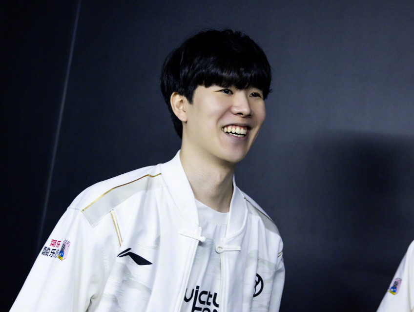 并不是纸上 并不是纸上